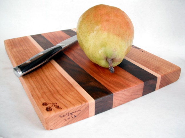 Reclaimed Hardwoods natural Cutting Board