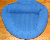 CAT Bed DOG Bed Pet BED Handmade Upcycled Sweater CrabbyCats, Crabby Cats 0020 Blue