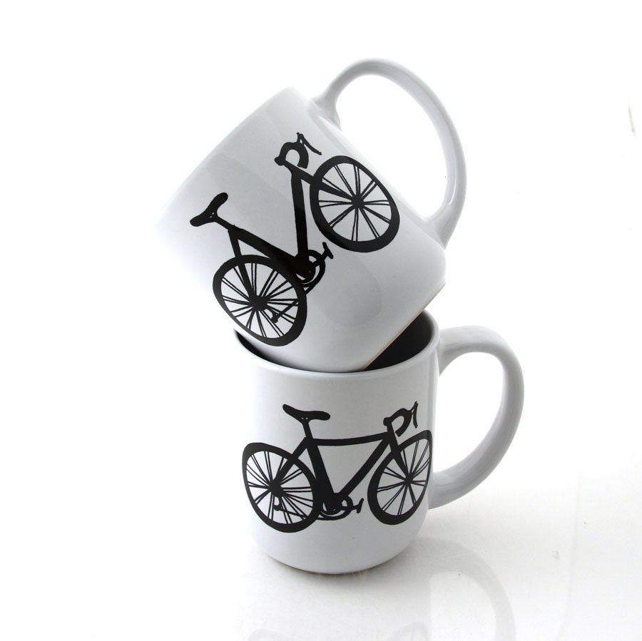 Mr and Mrs, His and Hers, Bike Mug Set Can Be personalized