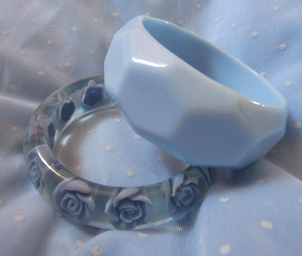 2 Vintage bangles - Blue Rose & Faceted