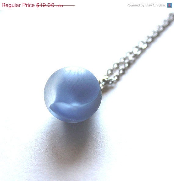 ON SALE Necklace sea glass marble vintage 1950s - 1960s playful