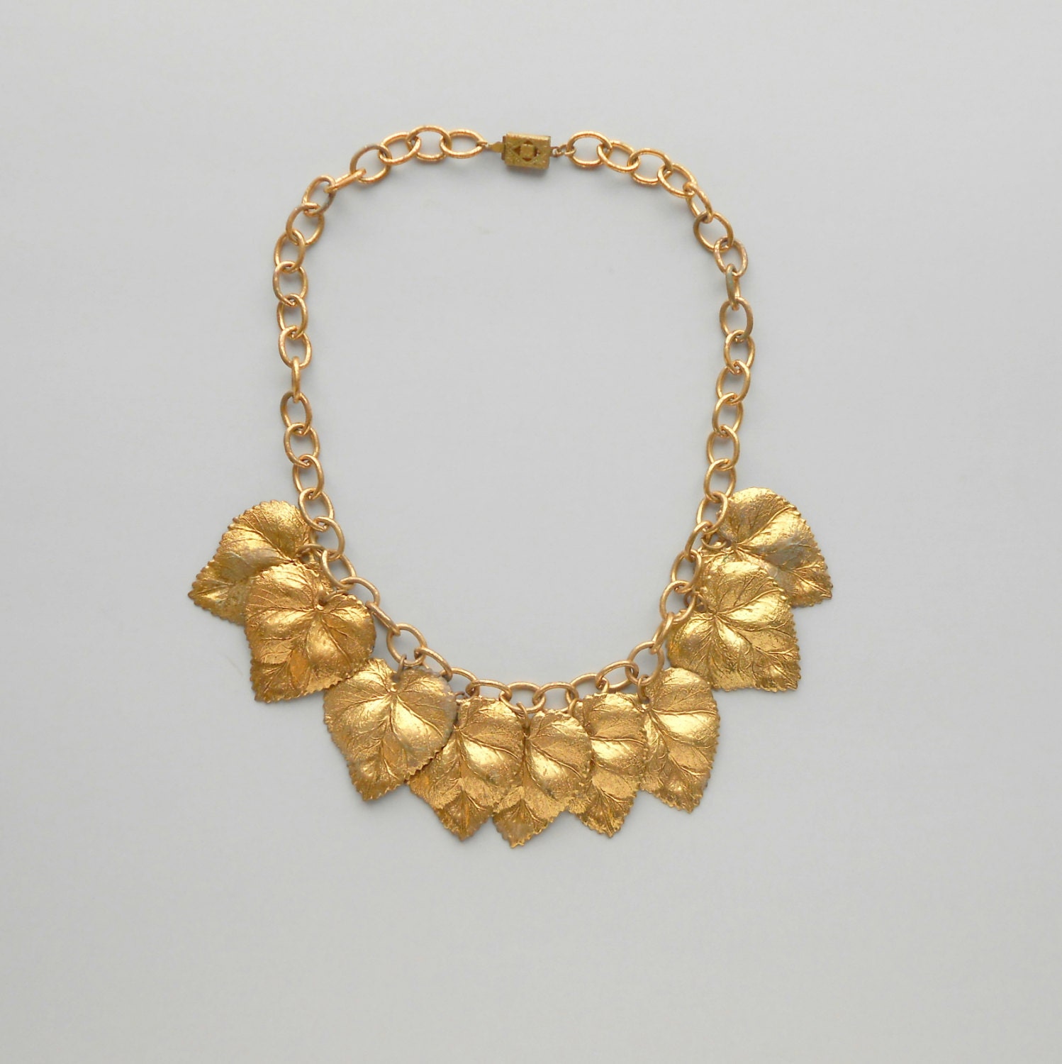 Gilt Leaves Necklace.  1940s Statement Necklace.
