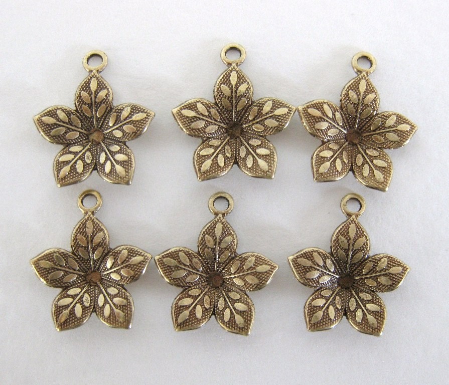 Antiqued Brass Ox Flower Charm Embossed Leaf Petals Dapped Drop 15mm chm0185 (6)