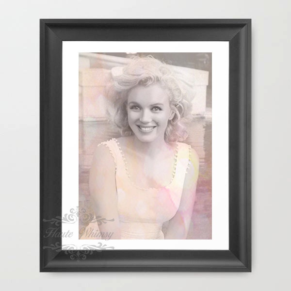 Marilyn Monroe: Pretty in Pink