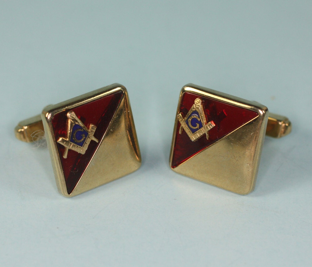 Vintage Masonic Cuff LInks Red Lucite Gold Tone Anson