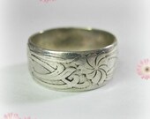 Vintage Art Nouveau Wedding Band Ring - Wide - Sterling Silver - Size 6 - Floral - Flowers