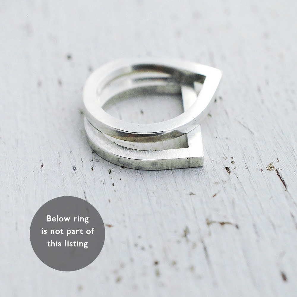 Droplet Eve silver ring