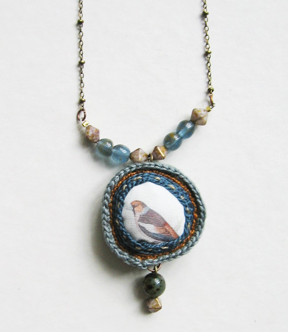Spring sky bird necklace