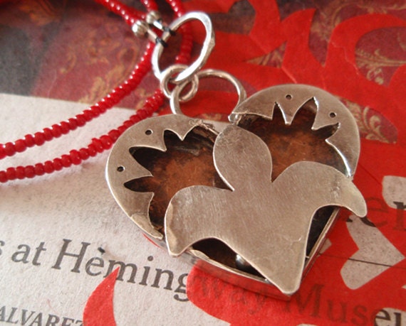 shadowbox heart necklace