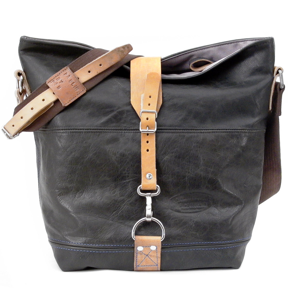 Leather Tote Bag // Upcycled and Handmade by peace4you - Model pauline-2017