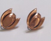 Vintage RENOIR Copper TULIP Floral Flower Screwback Earrings