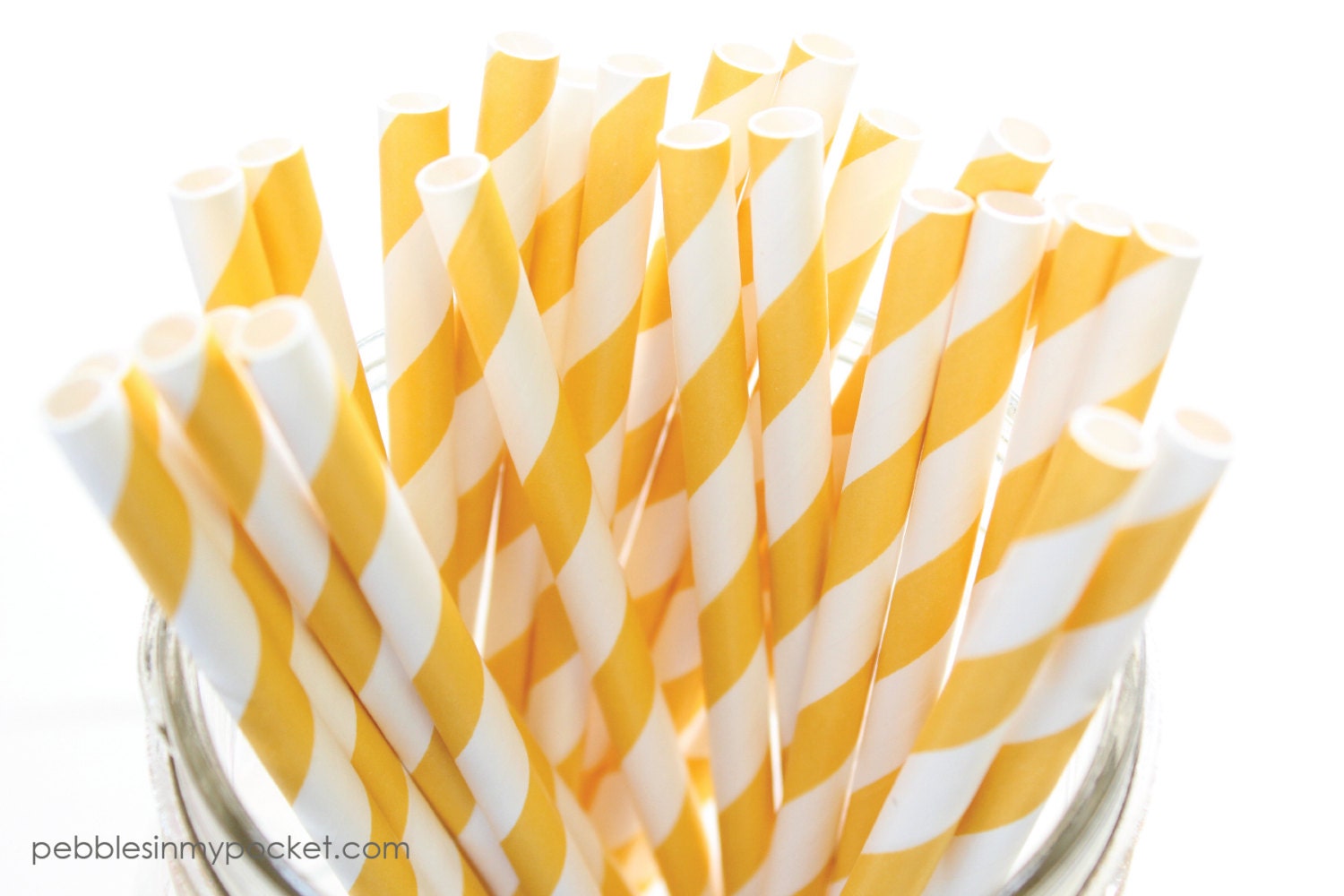 Paper Straws (25) Yellow Stripe with FREE Flags