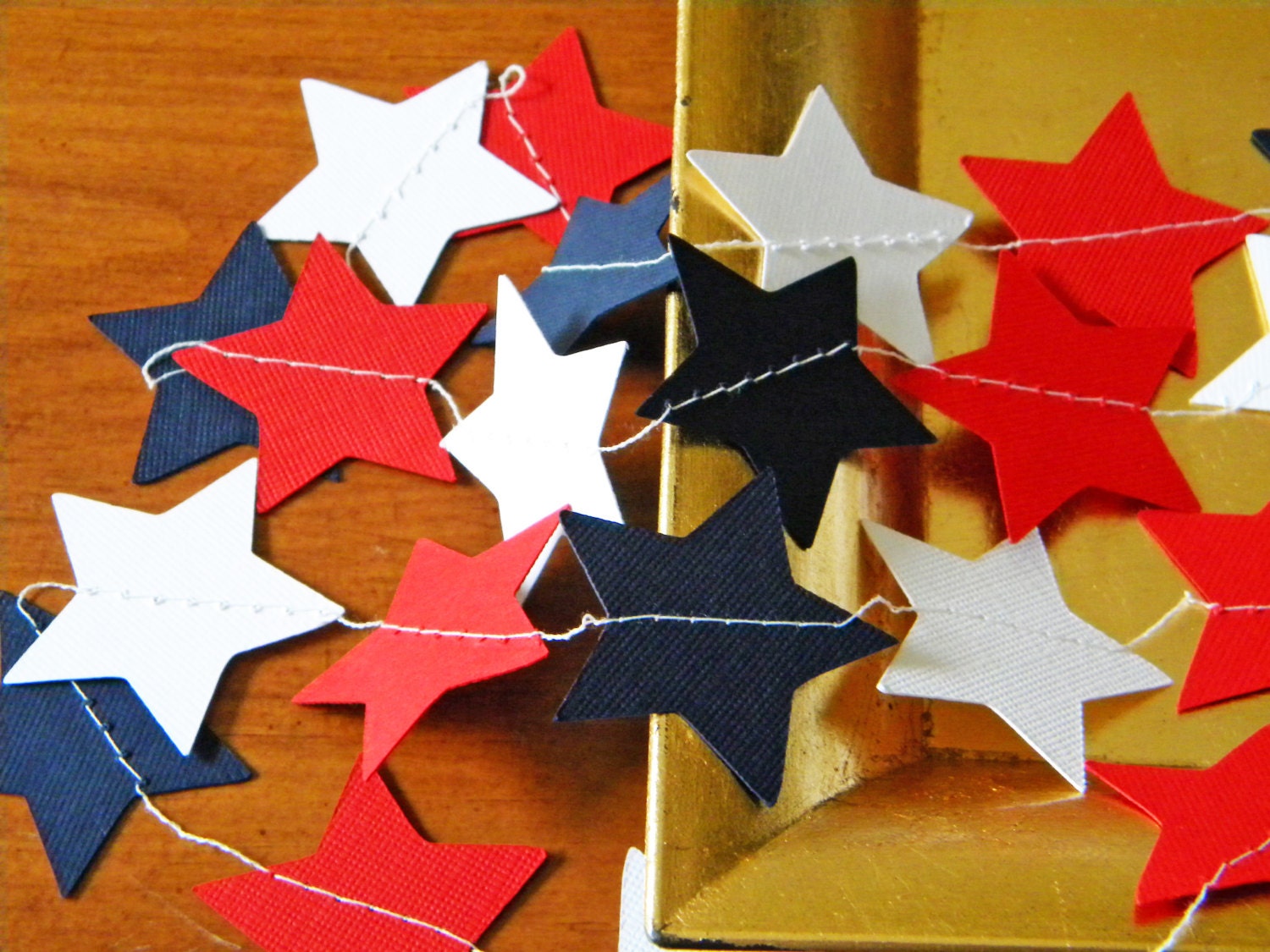 Patriotic Memorial Day 4th July Red White Blue Stars Decoration Paper Garland Birthday Party, Backdrop, Baby or Bridal Shower 10 feet