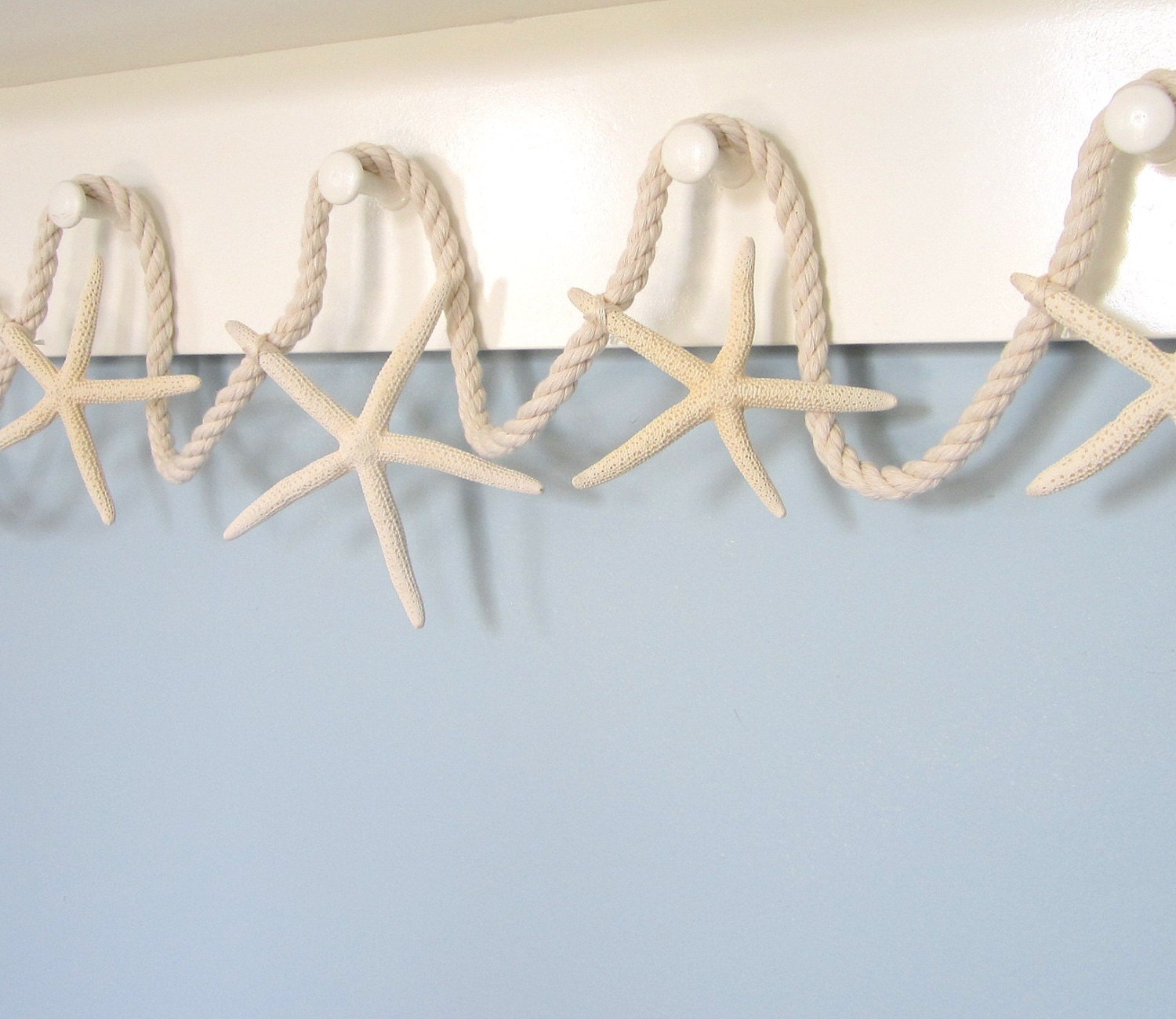 Beach Decor Starfish Garland - Nautical Decor Shell Garland of White Starfish, 6 Feet