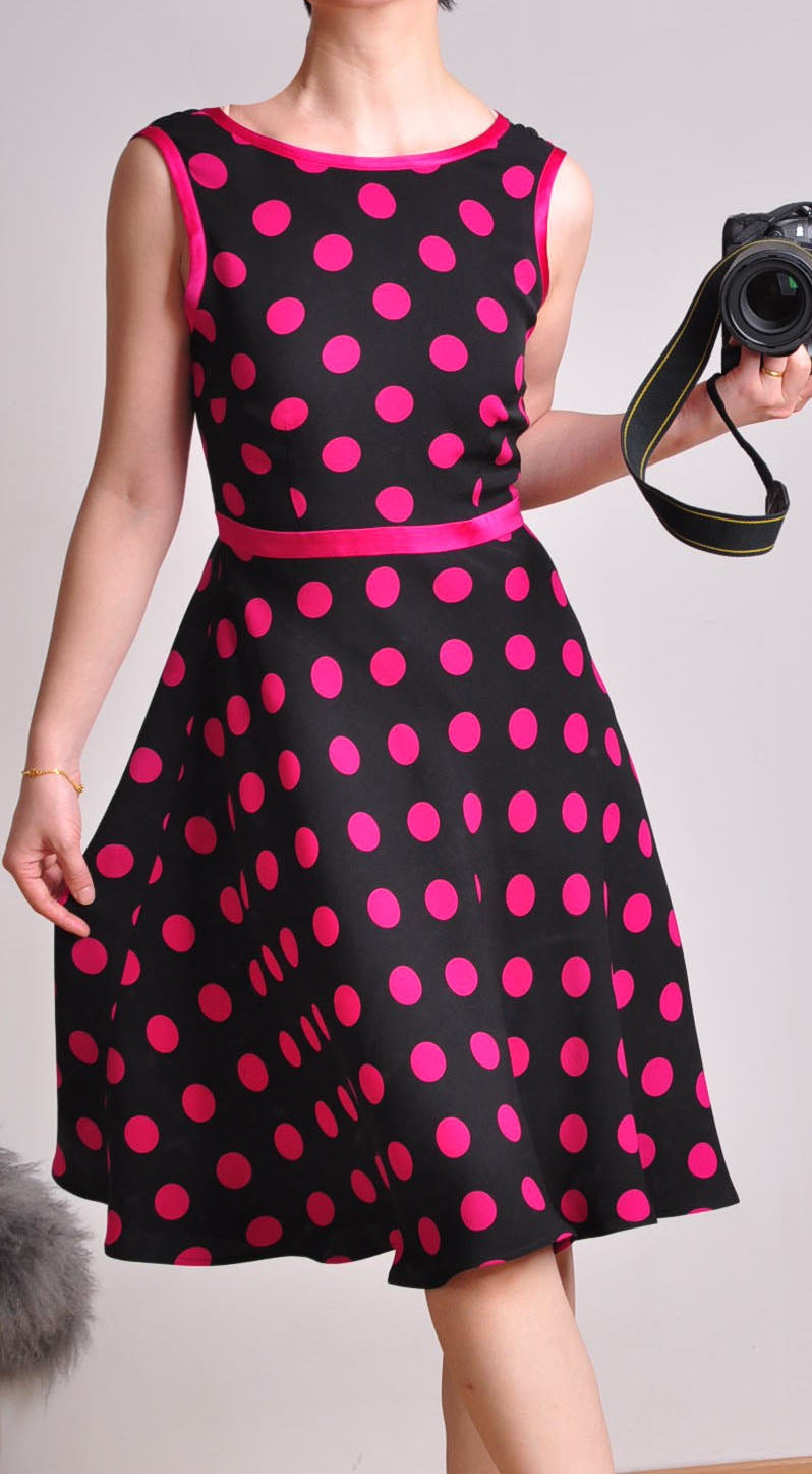 Hot Pink Polka Dots Black Pure Silk Sleeveless Scoop Neck Full Pleated Dress
