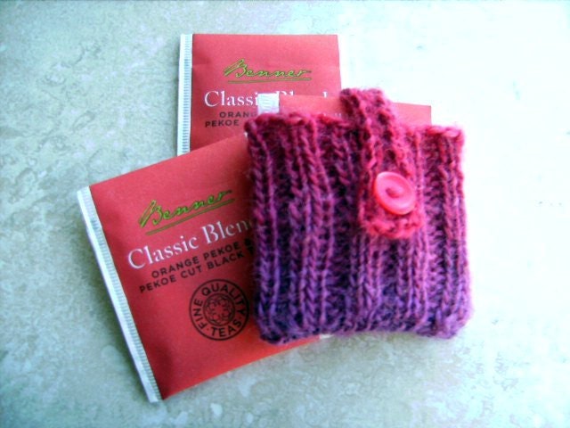 Orange Pekoe - Pink Rose Purple Red Hand Knit Travel Tea Bag Cozy Holder Wallet