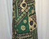 Utili-lavalava Hawaiian Tapa print