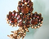 Hollycraft Brooch, Hollycraft Pin, Hollycraft Clasp, Vintage Hollycraft, Hollycraft Jewelry, Topaz, Seed Pearl, 1940s Jewelry
