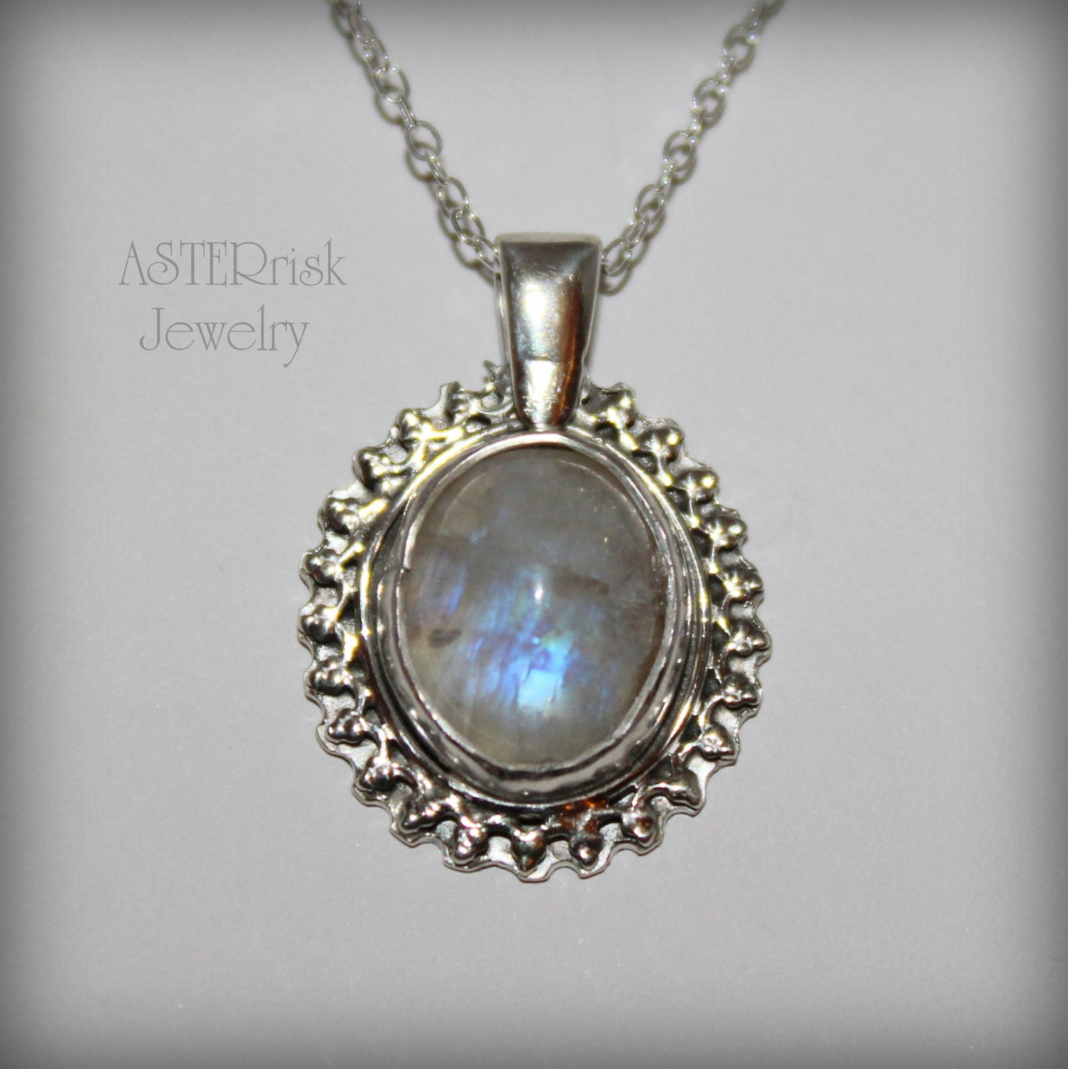 Necklace - Rainbow Moonstone