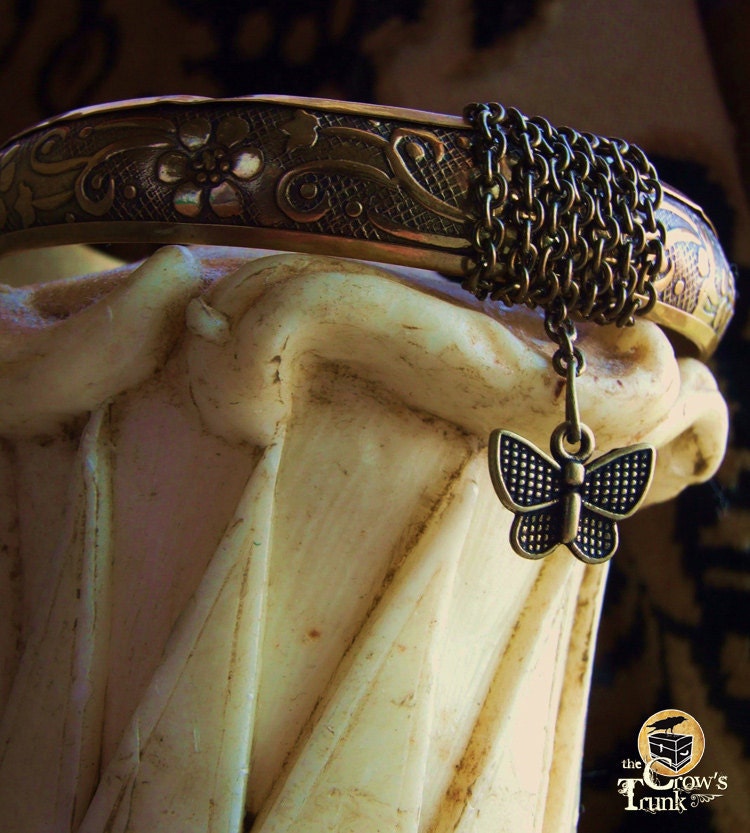 The Butterfly dangle bracelet