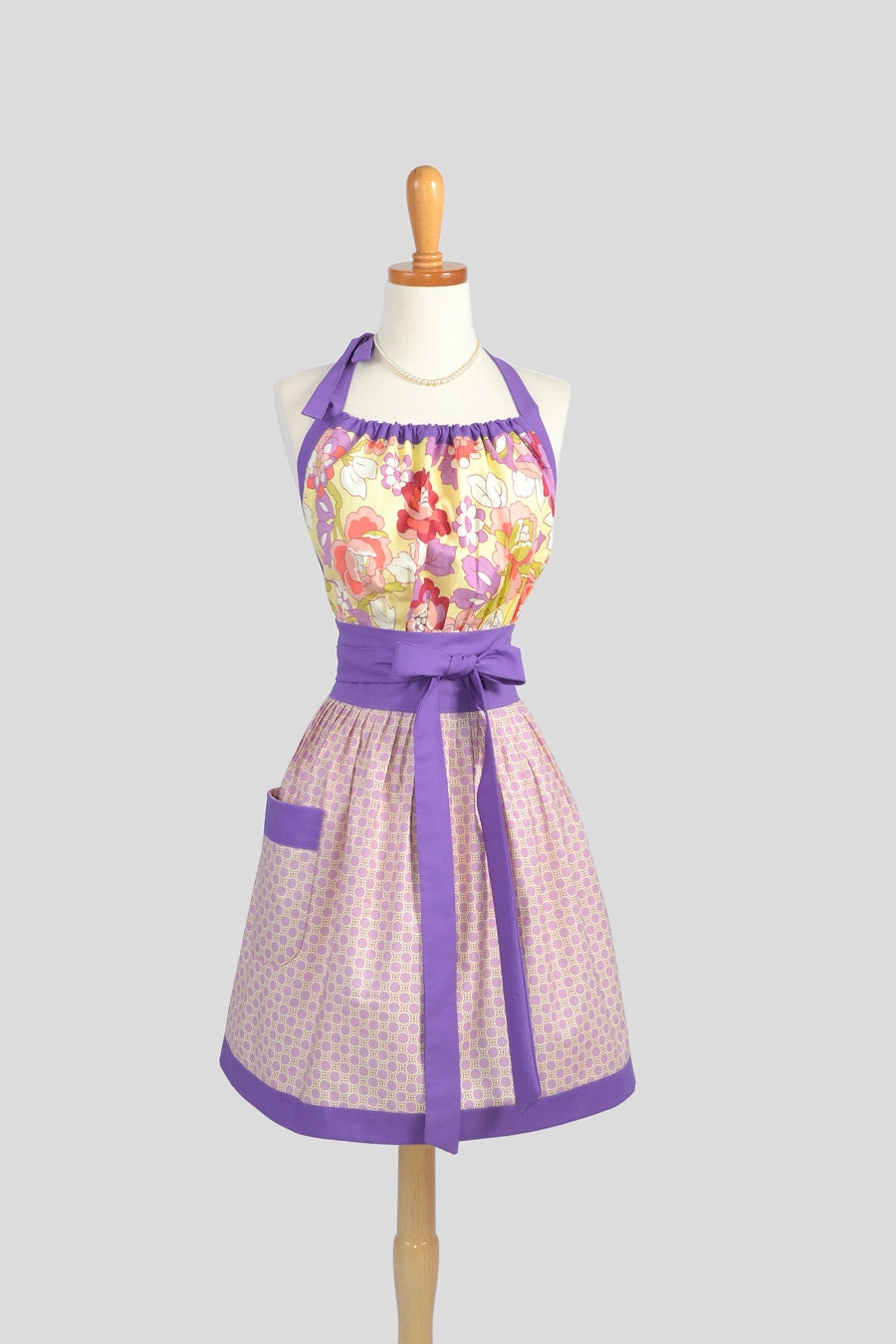 Cute Kitsch Retro Apron : Full Kitchen Womens Apron Handmade Amy Butler Gypsy Caravan Garden with Deco Dots