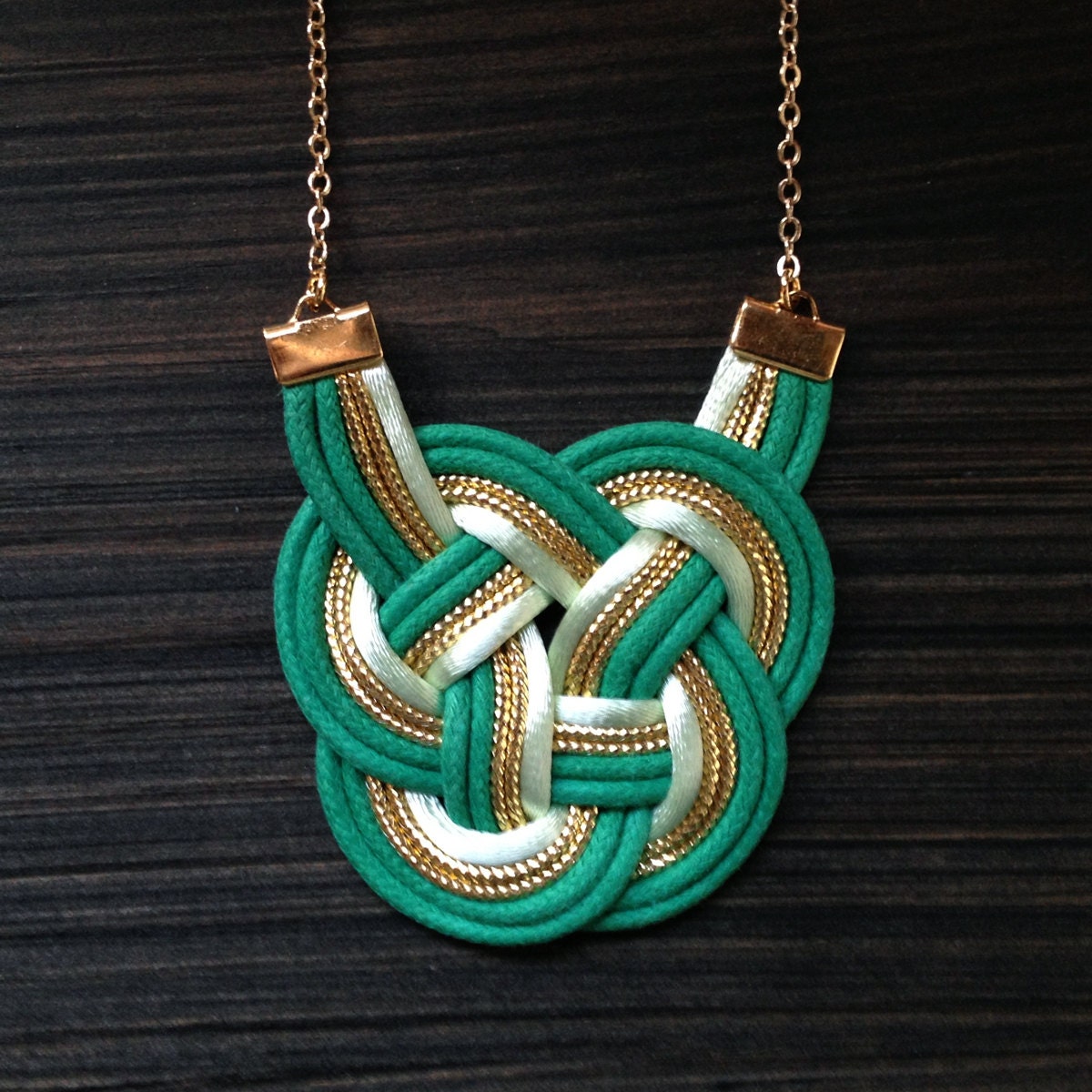Les nœuds - Emerald and gold