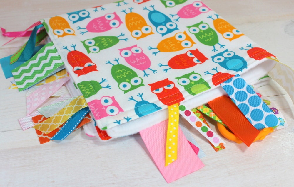 Sensory Tag Blanket - Baby Girl Tag Blanket - Wise Owls in Bright