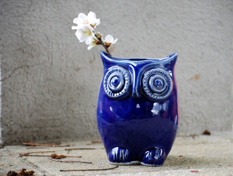 OWL planter  vase in navy blue