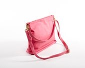 handmade Leather bag/ Messenger/ Diaper bag/ Shoulder bag/ Tote/ Handbag/ Hip bag/ Women/prototype