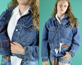 Womens Denim Jacket / Vintage 70s Faded Distressed Cropped Jean Jacket / Shrunken Fit Plaid Flannel Lined 1970s Short Denim Jacket S / M / L
