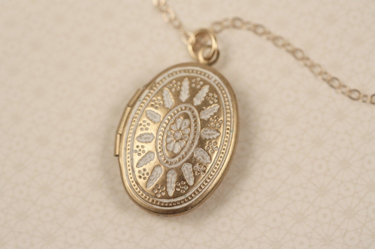 Small White Ornate Locket Necklace, Oval Pendant, Delicate, 14kt Gold ... Small White Ornate Locket Necklace, Oval Pendant, Delicate, 14kt Gold ...