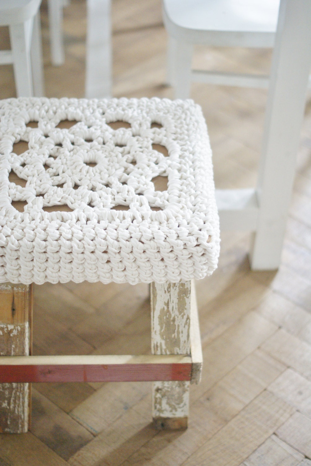 wood & wool stool