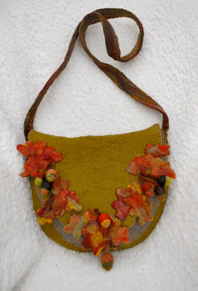Autumn Leaves, A Wet Felted, Hand Felted Shoulder bag in Autumn Colours with Appliqued Oak Leaves and Acorns