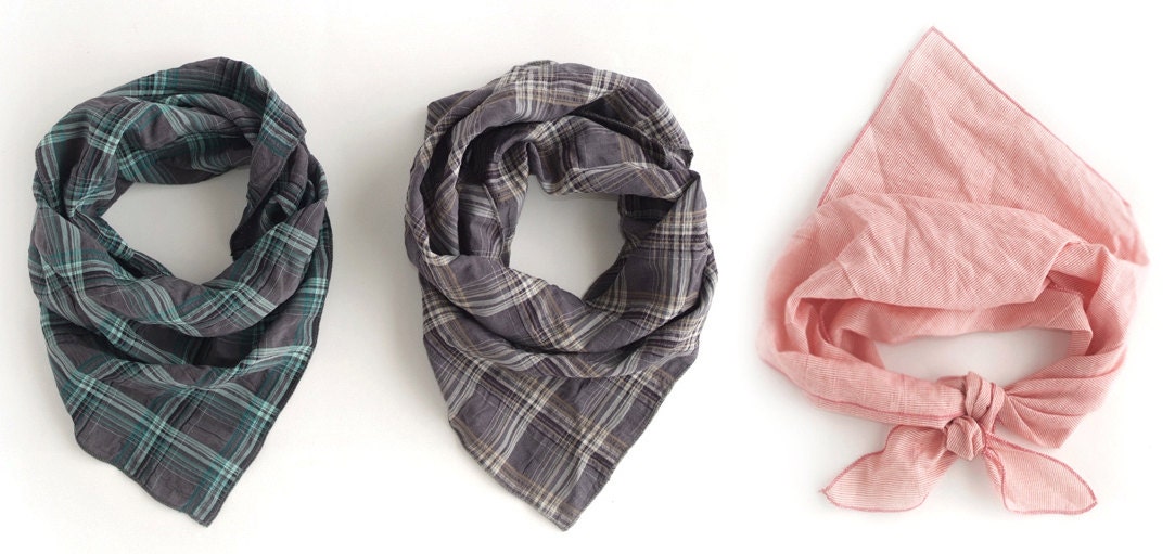 Neckerchief.