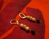 pink.white.purple.silver.Leverback earrings