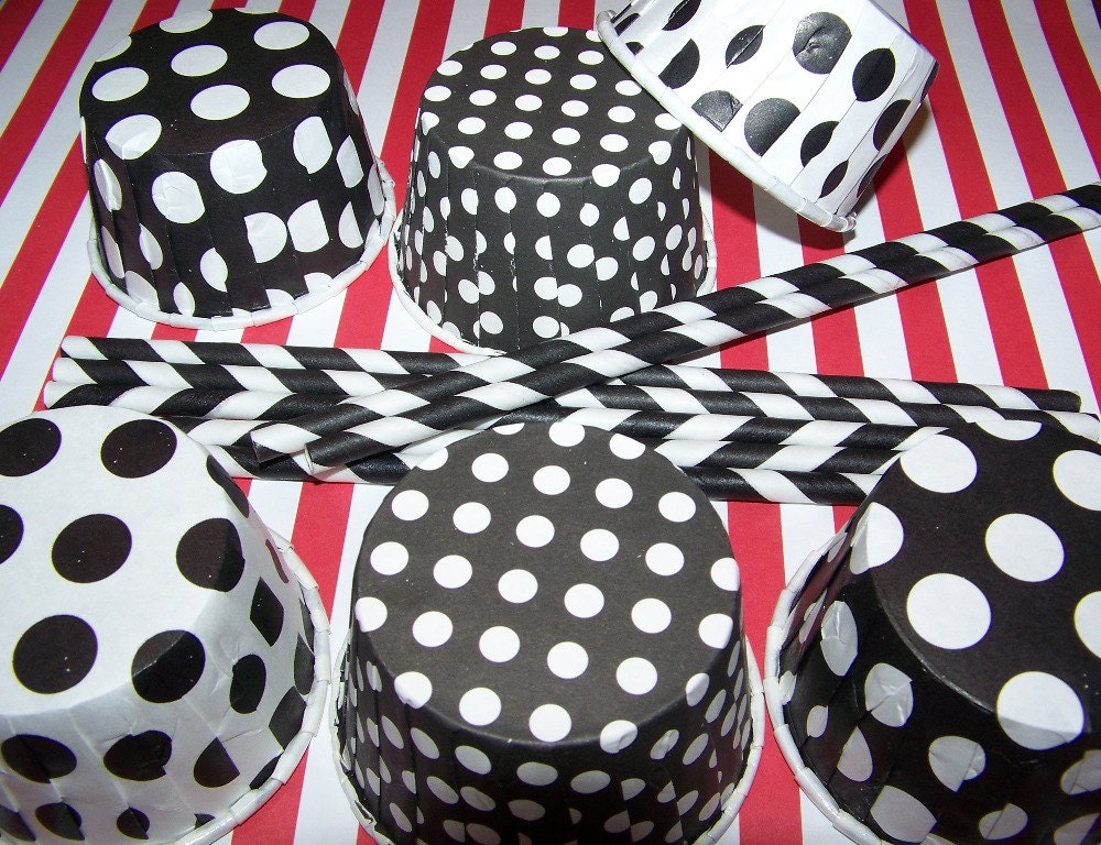 Paper Straws  20 Black & White Striped Straws And 10 Treat Cups Black Polka Dots "Free Straw Flag Toppers Included"