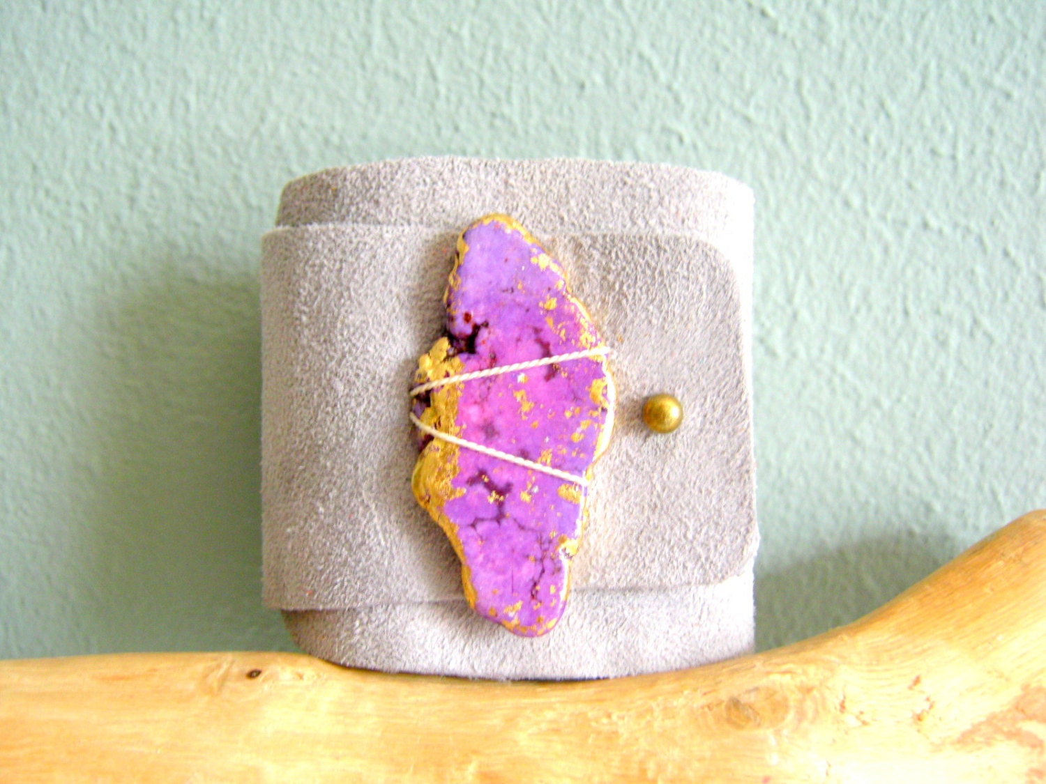 suede cuff bracelet - pale platinum gray suede with purple magnesite