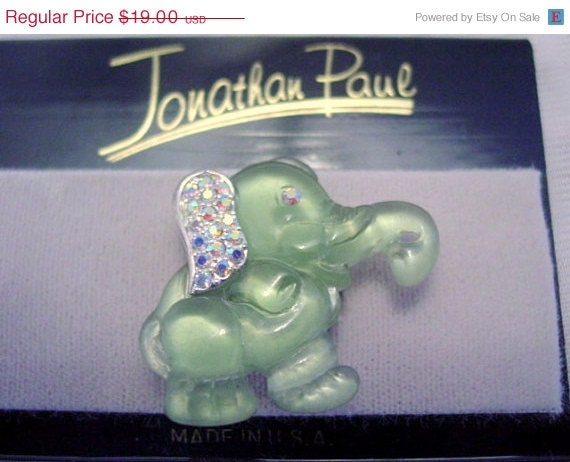 ON SALE Vintage Elephant Brooch, Vintage Rhinestone Elephant Pin, Green Lucite Figural Brooch Vintage Jewelry Jewellery
