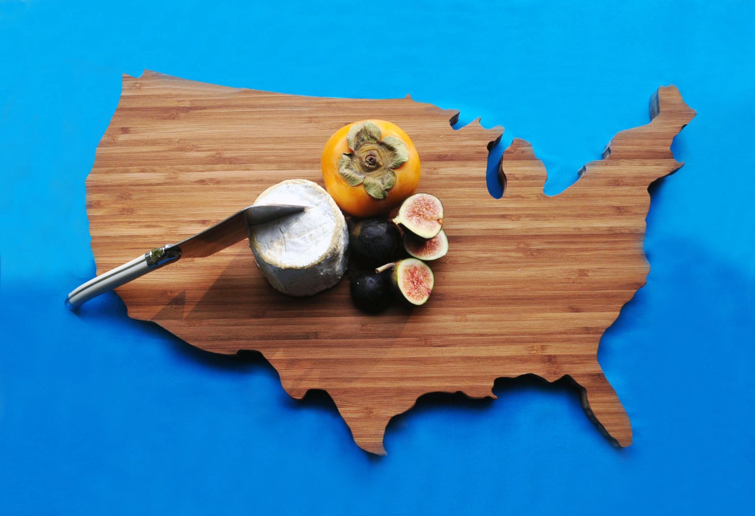 AHeirloom's USA Shaped Cutting Board