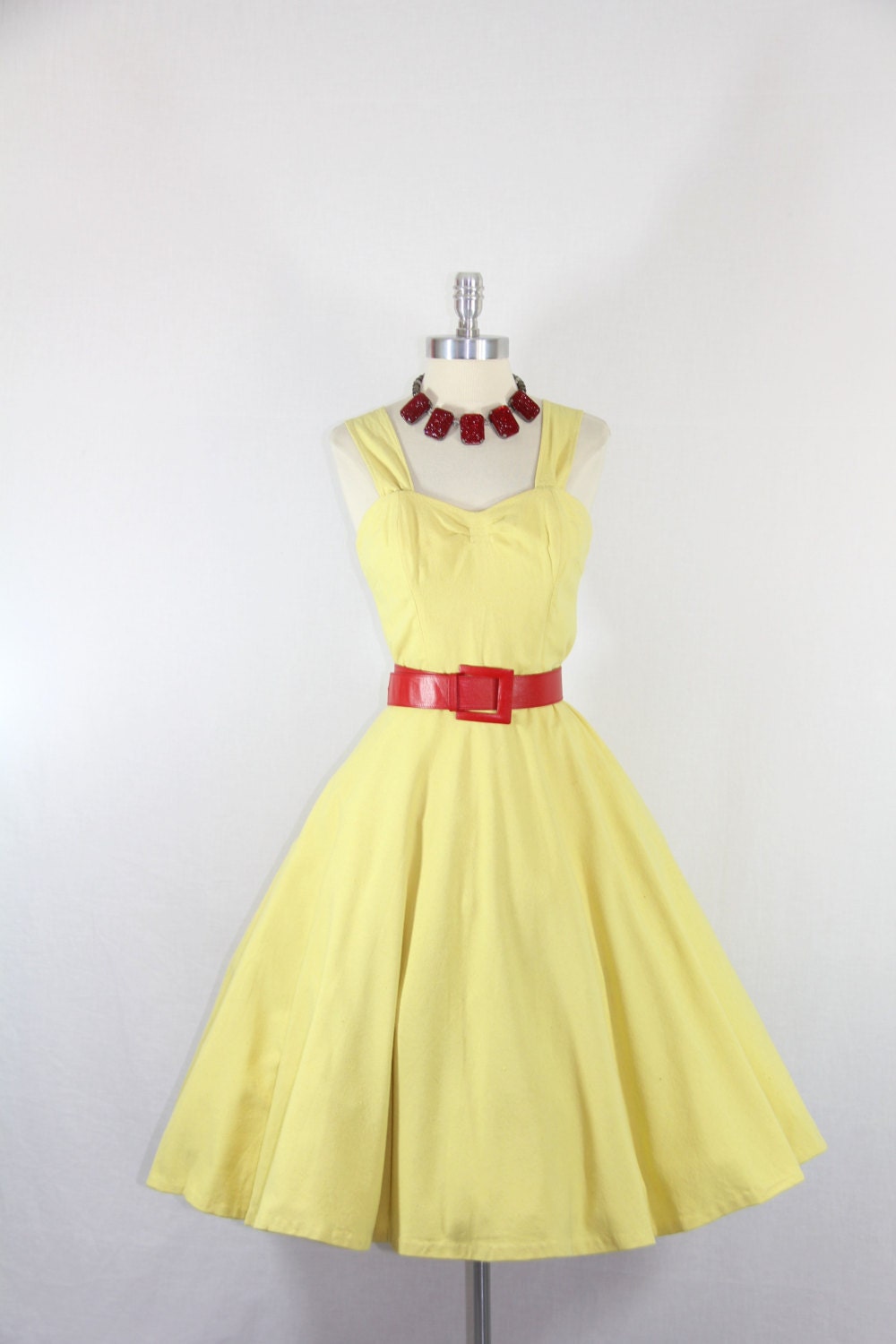 1950's Vintage Dress - Soft Yellow Rayon Barkcloth Full Skirt Pin Up Dress