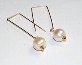 Large White Freshwater Pearl Drop Gold Earrings - Modern Jewelry - Wedding - Bridal - Graduation