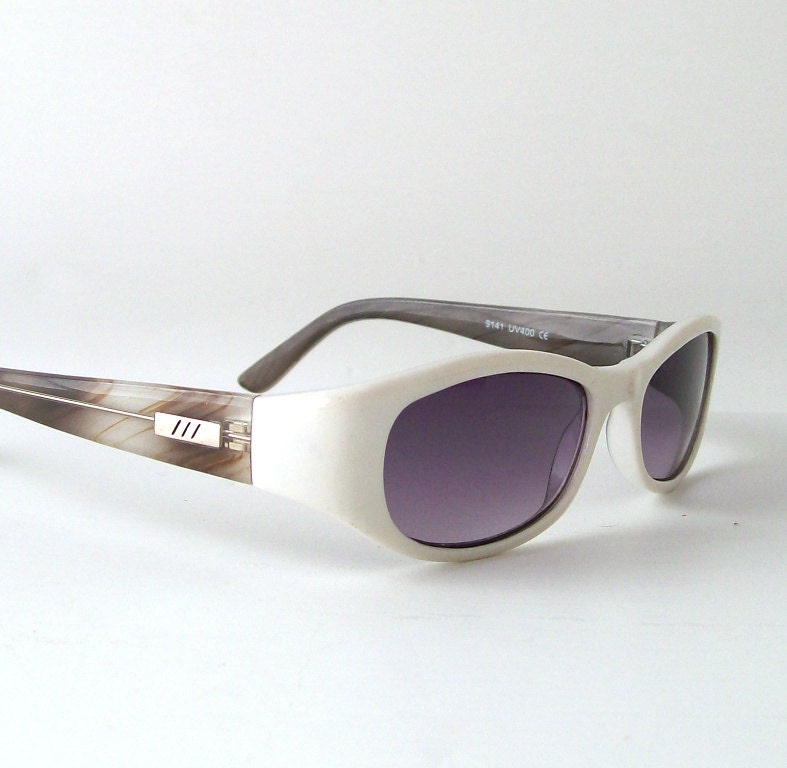 vintage white sunglasses rectangular sun glasses purple lens brown striped arms unisex men womens fashion accessories retro modern