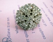 Old Fashioned Crystal Button Stretch Ring.