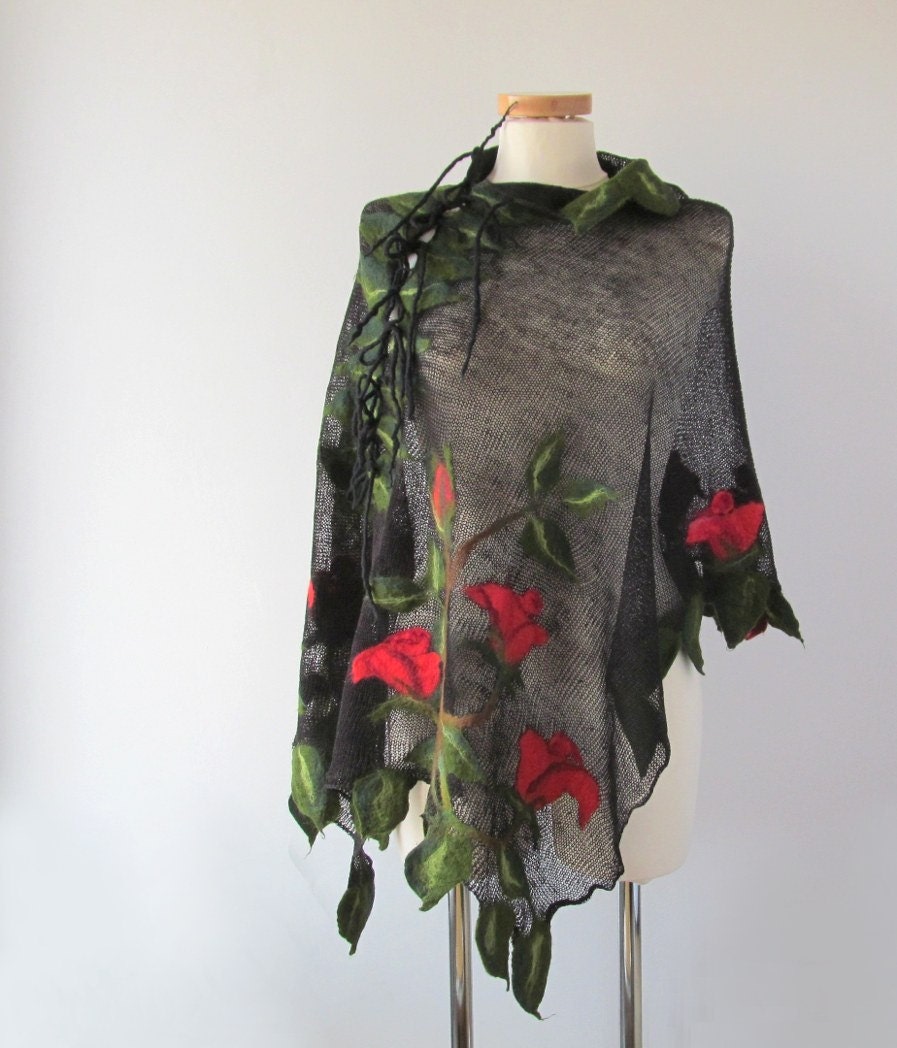 Knitted linen scarf  rose With Felt Flower Application   black red