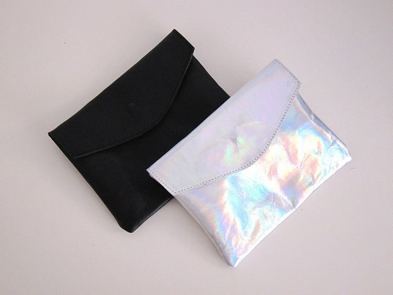 Sarah leather clutch (Handmade to order,, take 15 days to be made plus shipping ETA)