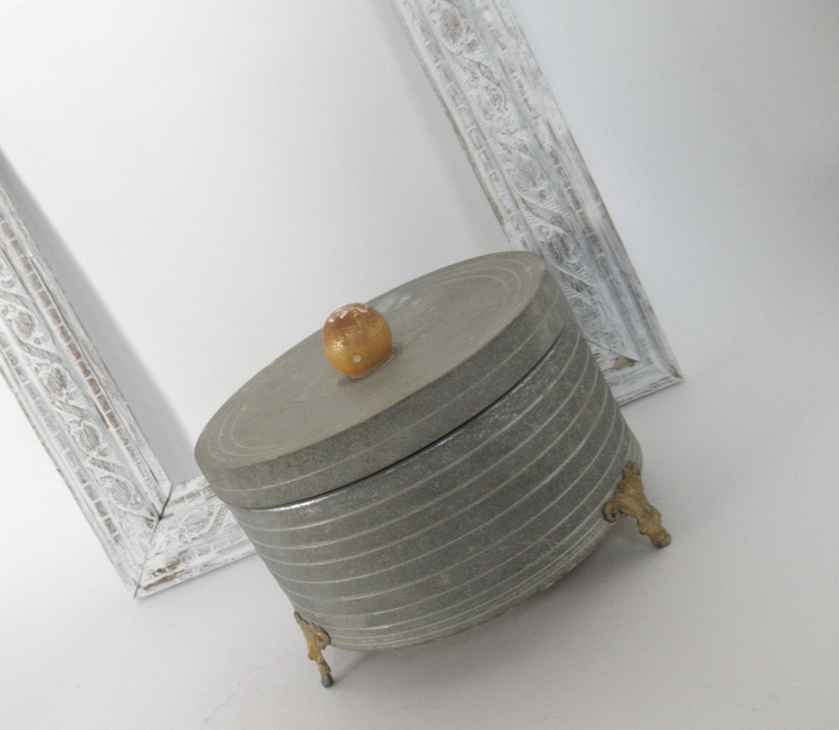Round Musical Box Jewelry Powder Ring