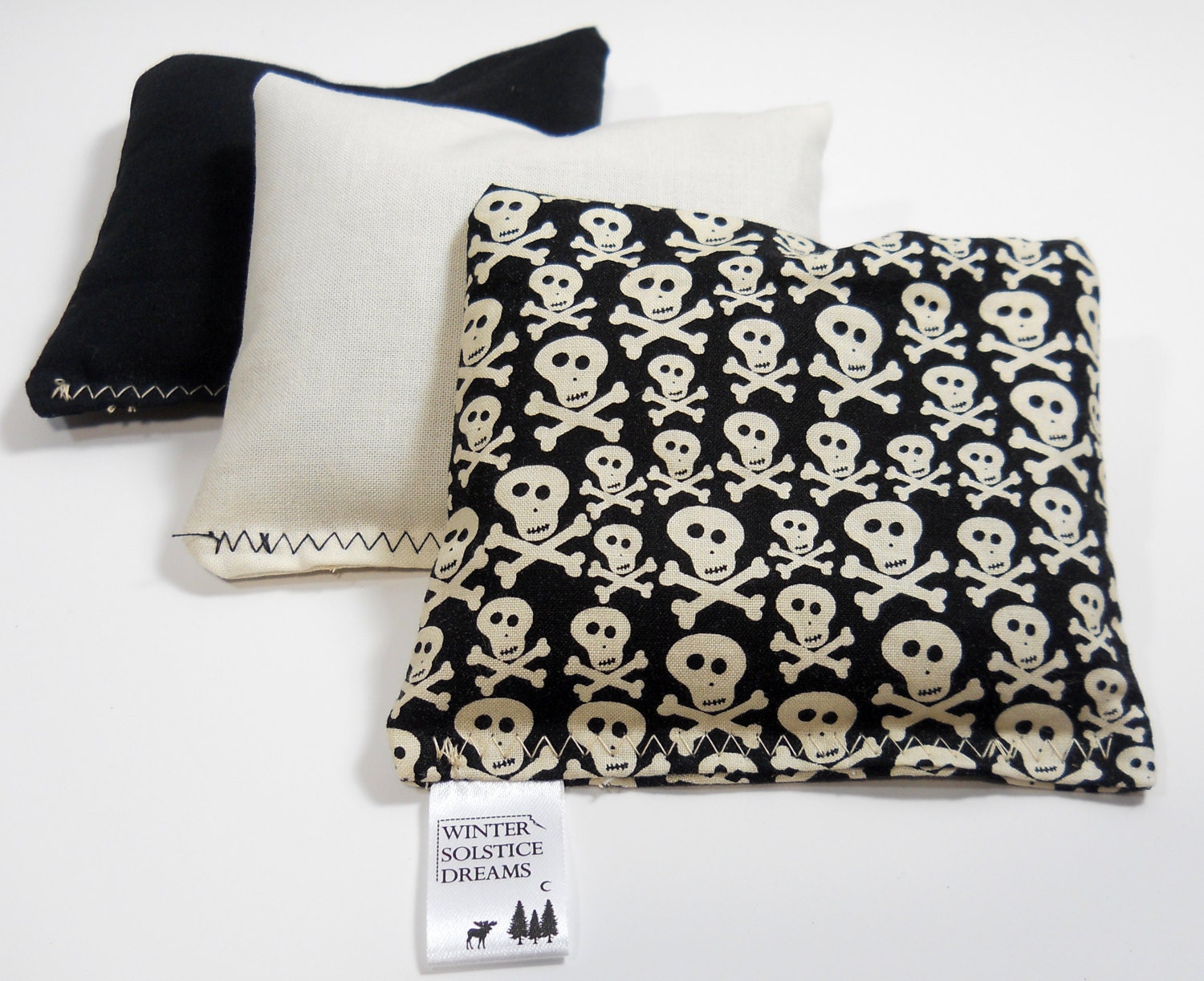Lavender Dryer Sachets, Choice of Blend, Organic Herbal Sachets, Set of Three - Skull and Crossbones