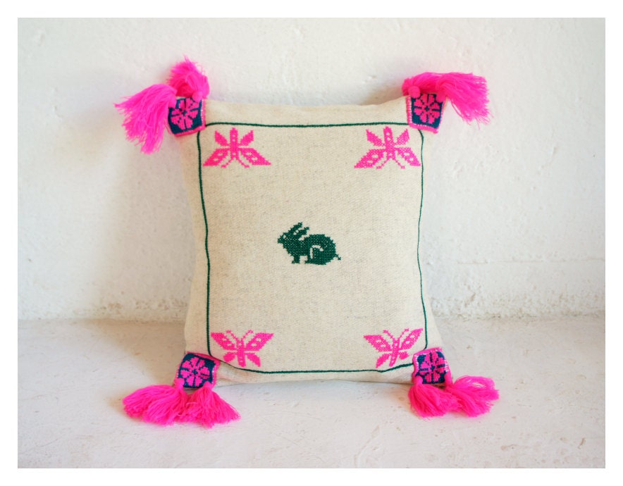 SOLD OUT - Wixárika/Huichol hand-embroidered wool pillow with Rabbit design and pom poms (( Mexchic & Tawexikta Embroidery Project ))