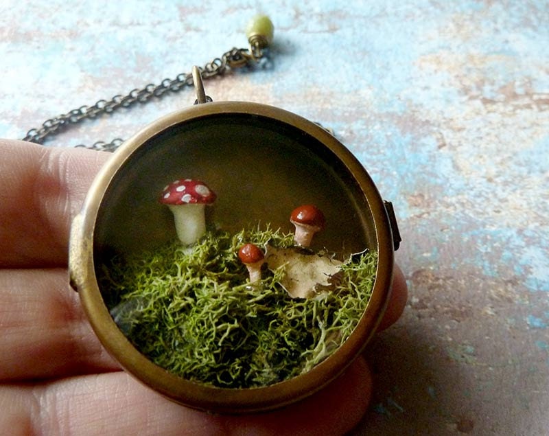 Better Gnomes and Gardens. Woodland Moss Terrarium Brass Locket Necklace