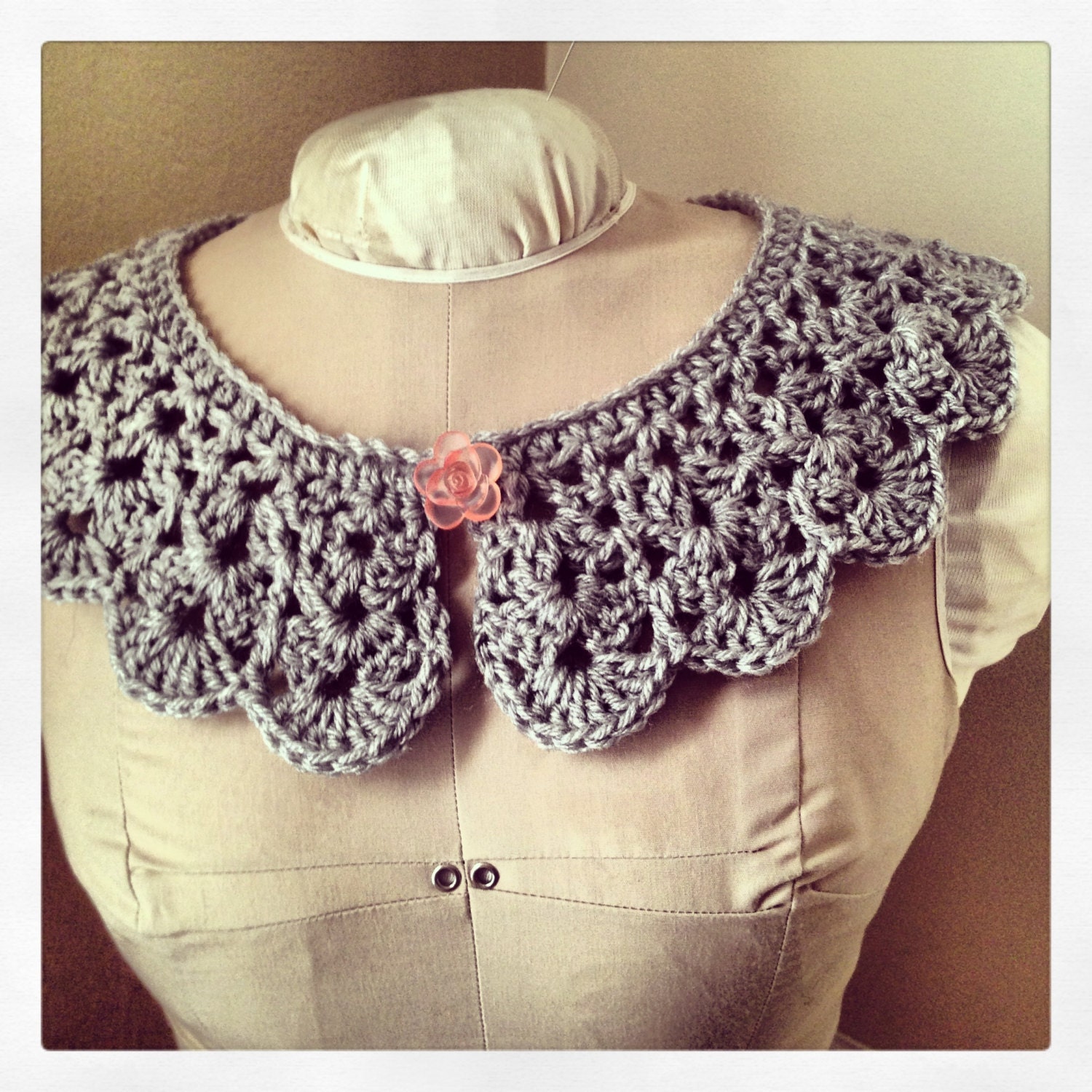 Crochet collar, Peter Pan collar, Detachable crochet collar, Grays, NEW